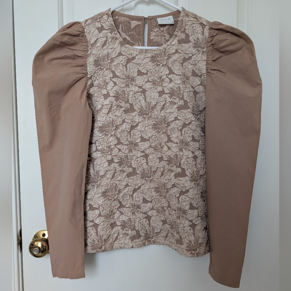 VILA Golden Brown Flowery Blouse with Ruffles